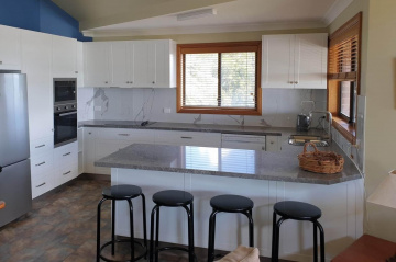 Kitchens - CDCM Kitchens + Bathrooms