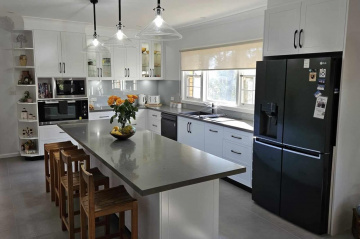 Kitchens - CDCM Kitchens + Bathrooms